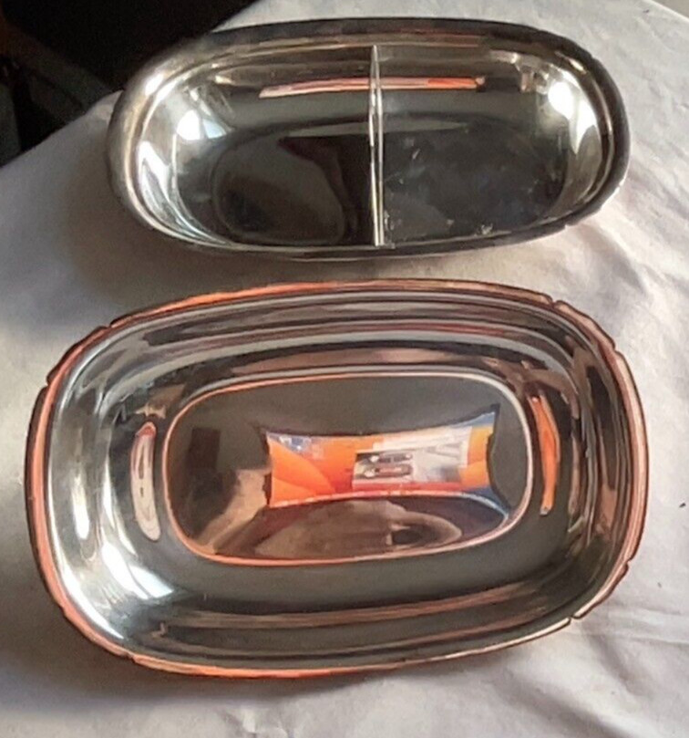 Vintage Silver Plate. Oval Covered Divided Serving Dish. Reed & Barton. Handle