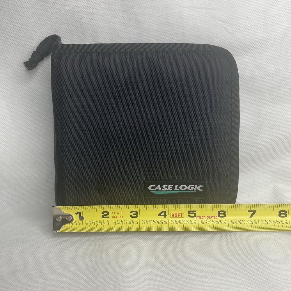Case Logic 24 CD DVD Blu-Ray PC Disc Black 6" Soft Sleeve Zipper Storage Case