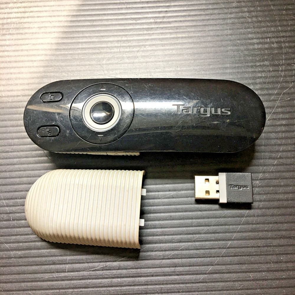 Targus AMP13-US Wireless Multimedia Presentation Presenter Remote + Receiver