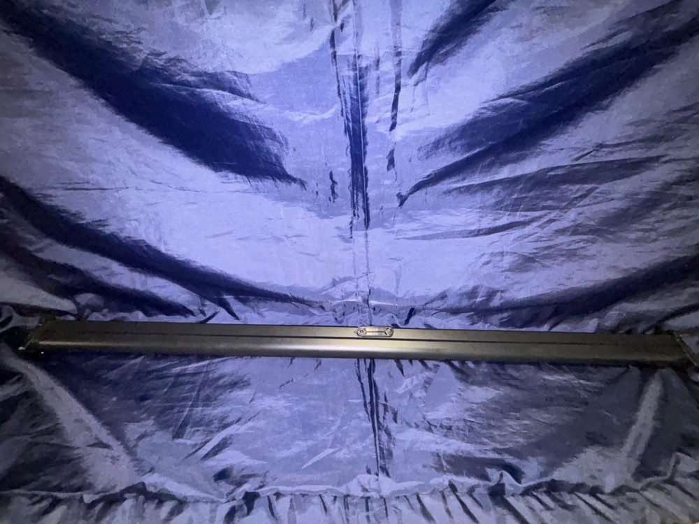 50" Projector Screen, mobile Pull-Out Style Portable (40'' x 30'')