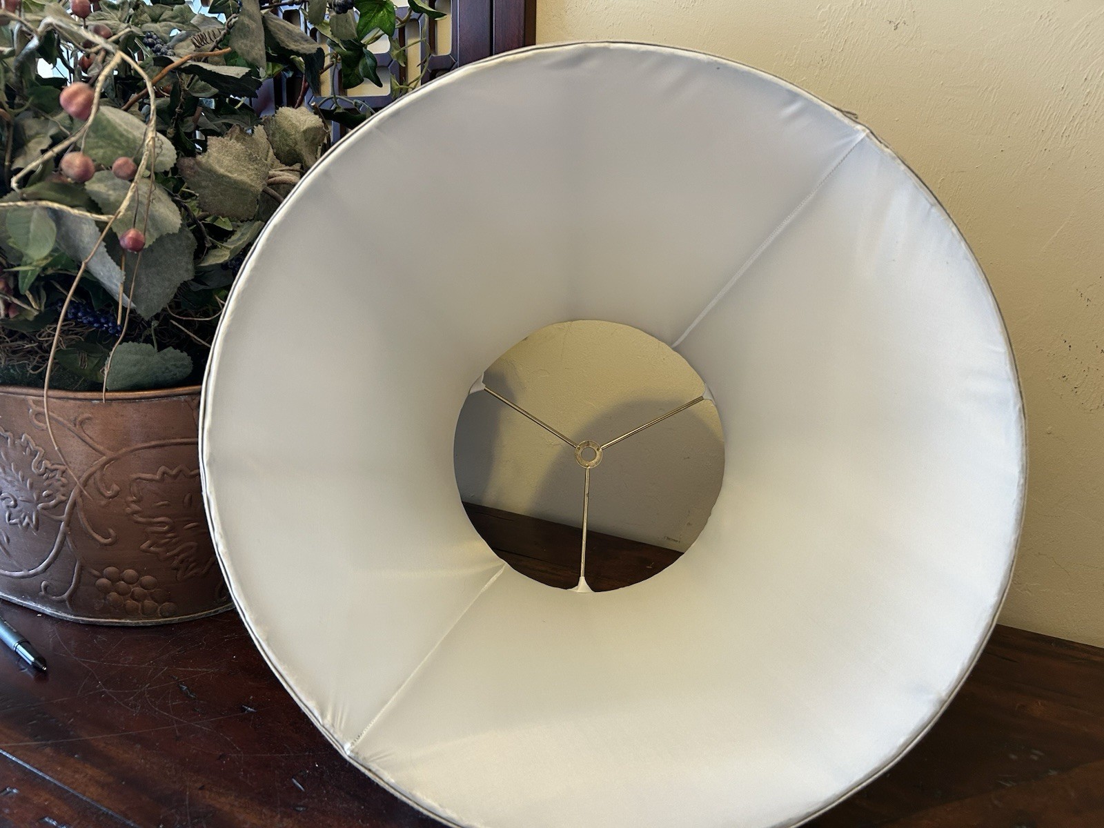 Octagonal Lined Raw Silk Bell Shaped Lamp Shade~16" base~10" tall