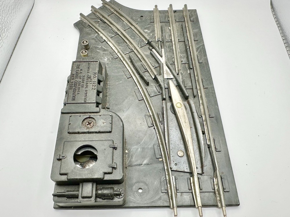 Lionel No. 1122 O27 Switch & Controller Set