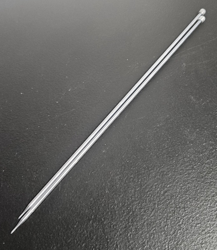 KNITTING NEEDLE SET. WINC #3