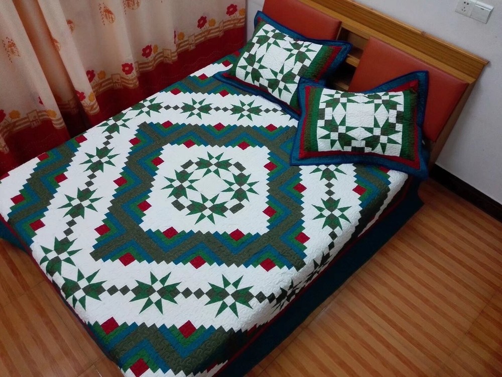 Queen size Machine pieced and quilt complete Quilt#098