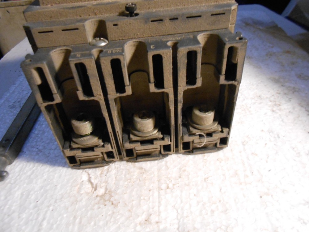 USED SCHNEIDER NSX 160B WITH STEM