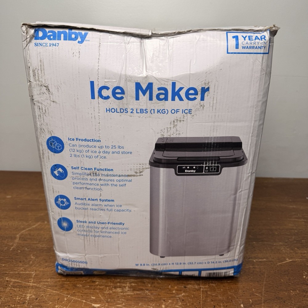 Danby - 2 lb Countertop Ice Maker - Stainless Steel | DIM2500SSDB