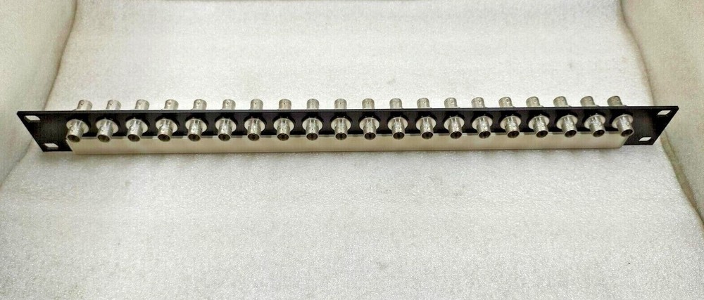 PELCO BNC-BNC RACK MOUNT 20 COUPLING PANEL