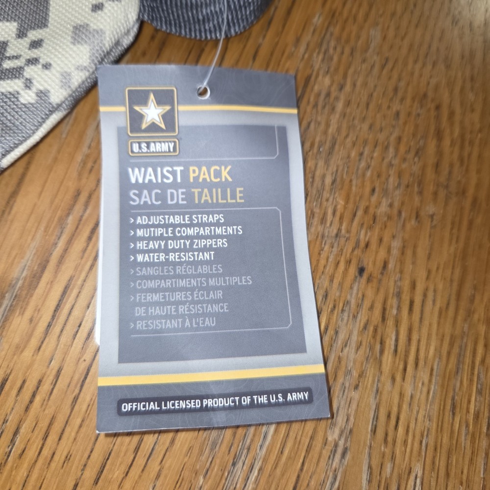 NWT US Army camo belt bag
