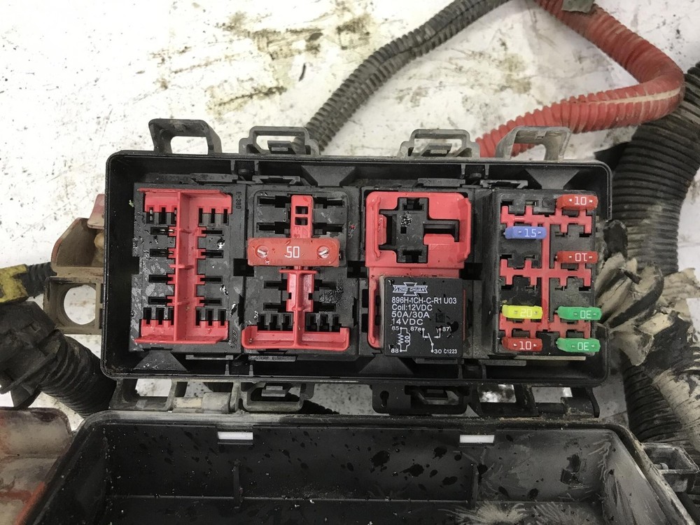 Freightliner CASCADIA Left/Driver Wiring Harness, Cab - Used