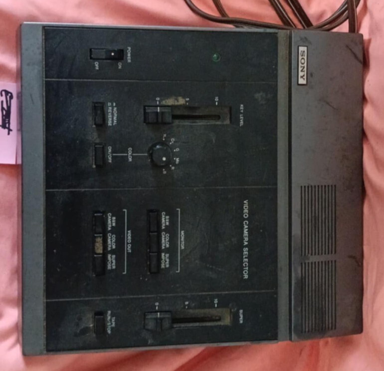Vintage Sony HVS-2000 Video Camera Selector Switcher, Excellent Cond, Untested