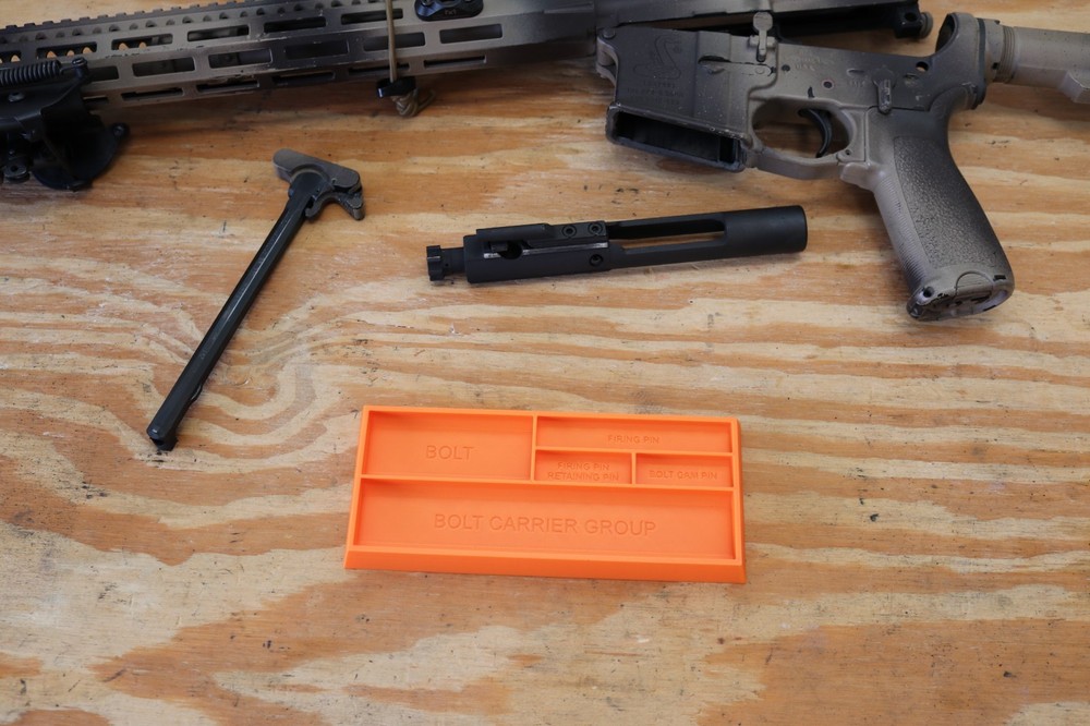 A RBCG Cleaning Tray