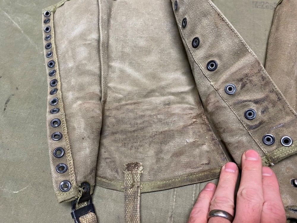 ORIGINAL WWII US ARMY M1938 COMBAT FIELD LEGGINGS- SIZE 2R