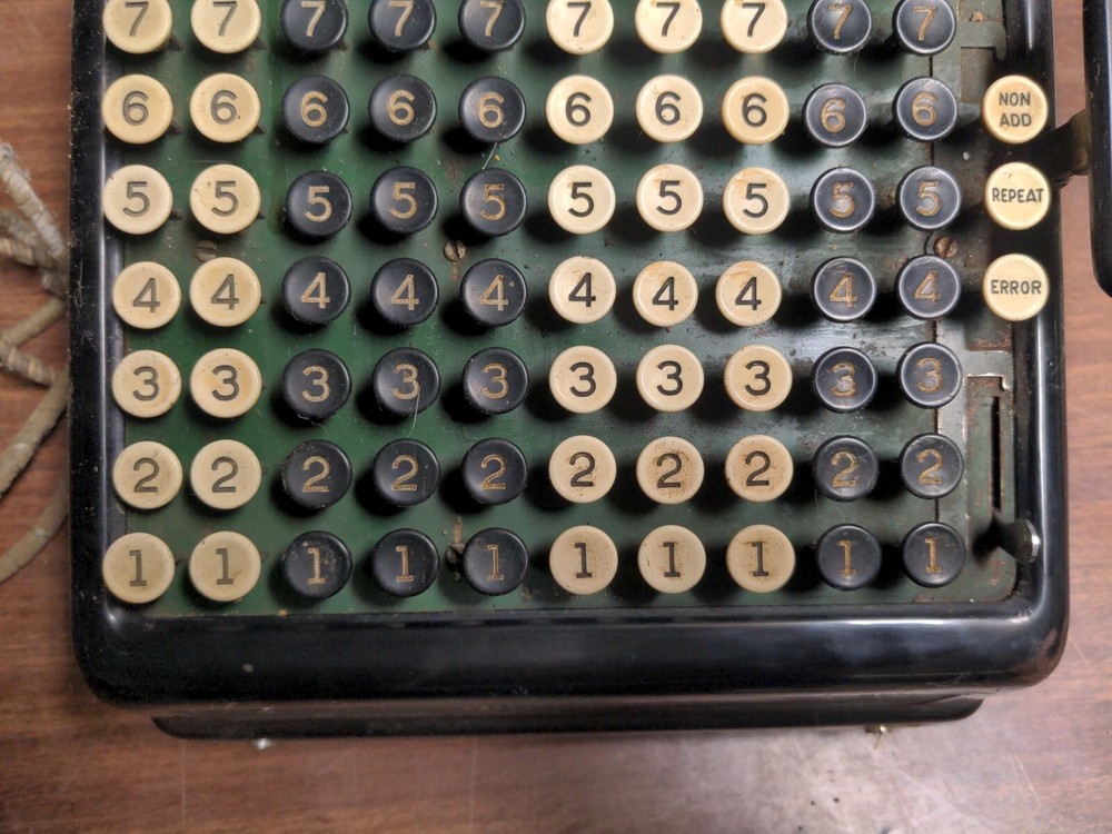 Vintage Black Burroughs Electric Portable Adding Machine 9-1490478 Untested