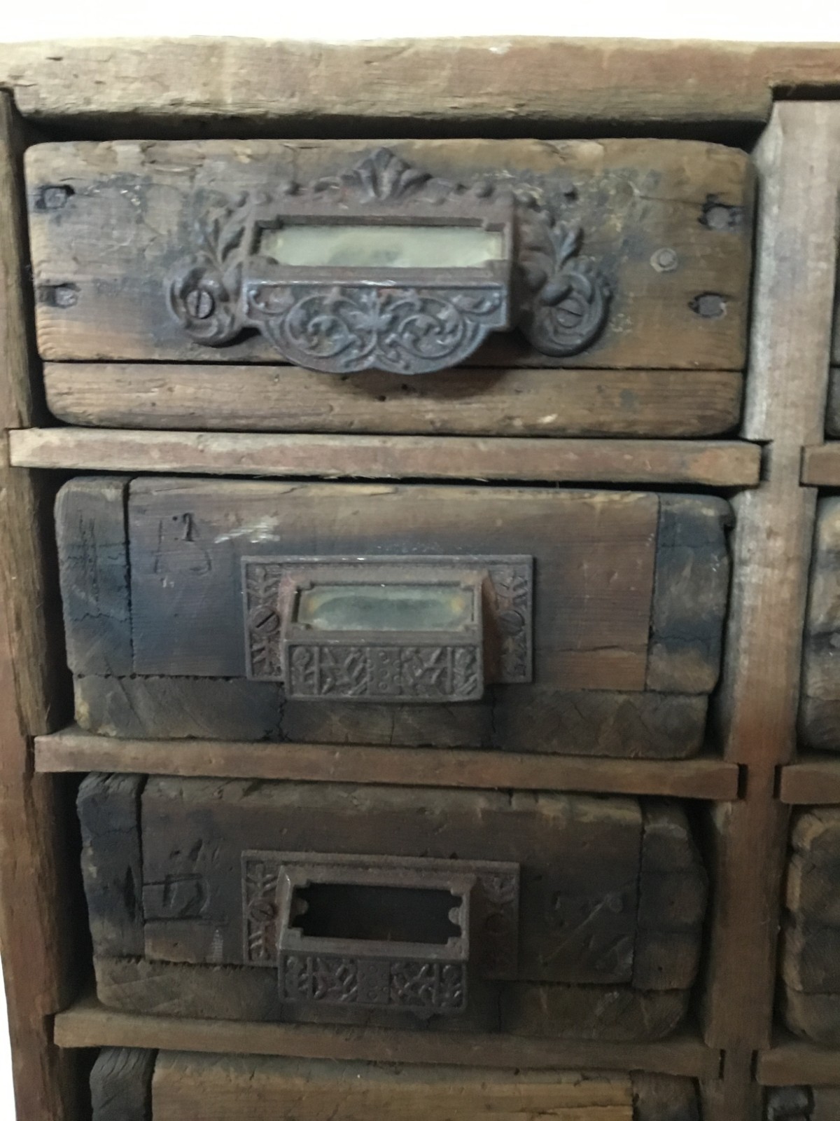 ANTIQUE APOTHECARY / HARDWARE STORE 14 DRAWER WOODEN CABINET "LOOK"