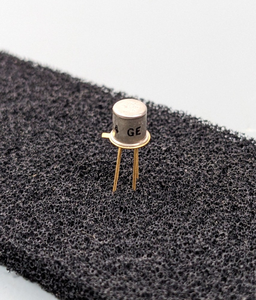 (4) GE 3N84 SCR Transistors