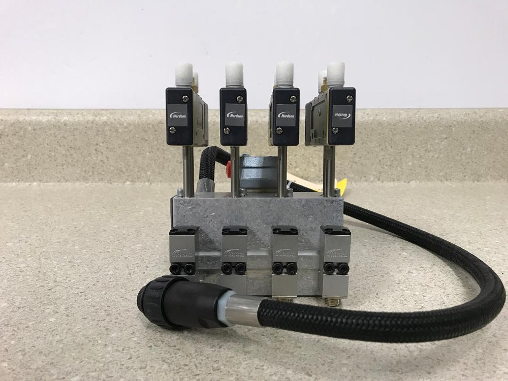 Nordson 8531145 Mini Blue Applicator NEW