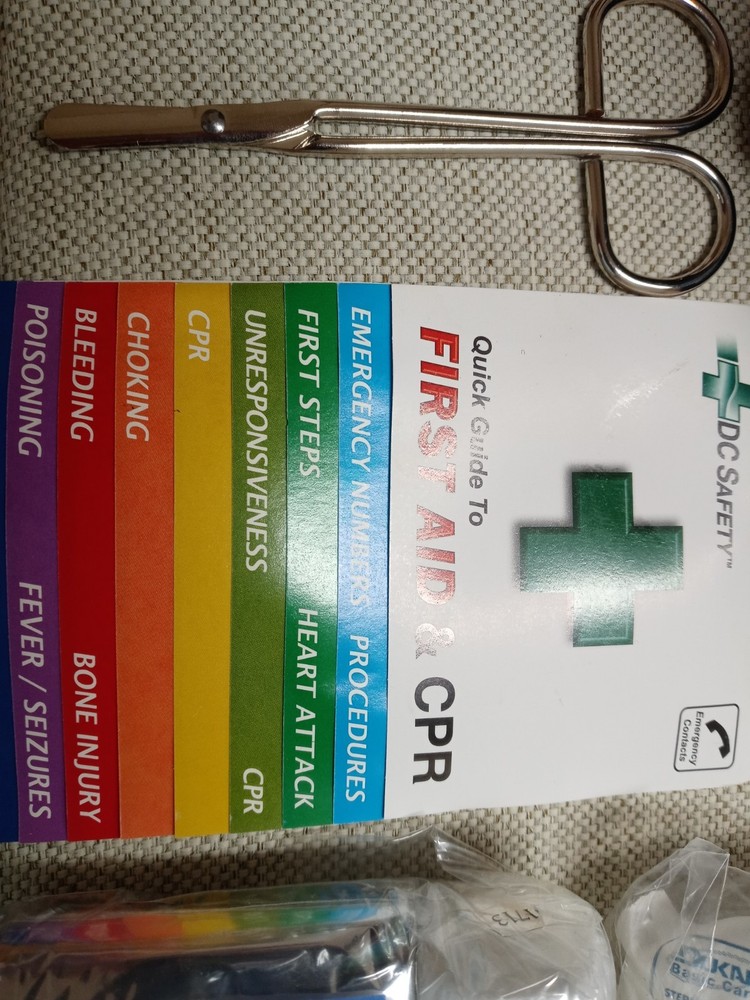 mercedes benz first aid kit