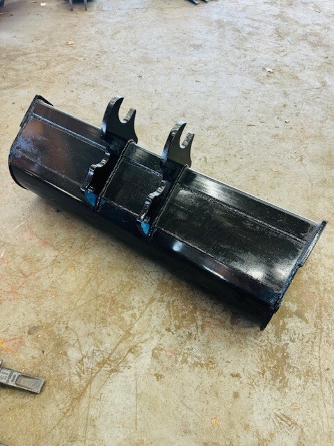 Kubota KX040 48" grading bucket