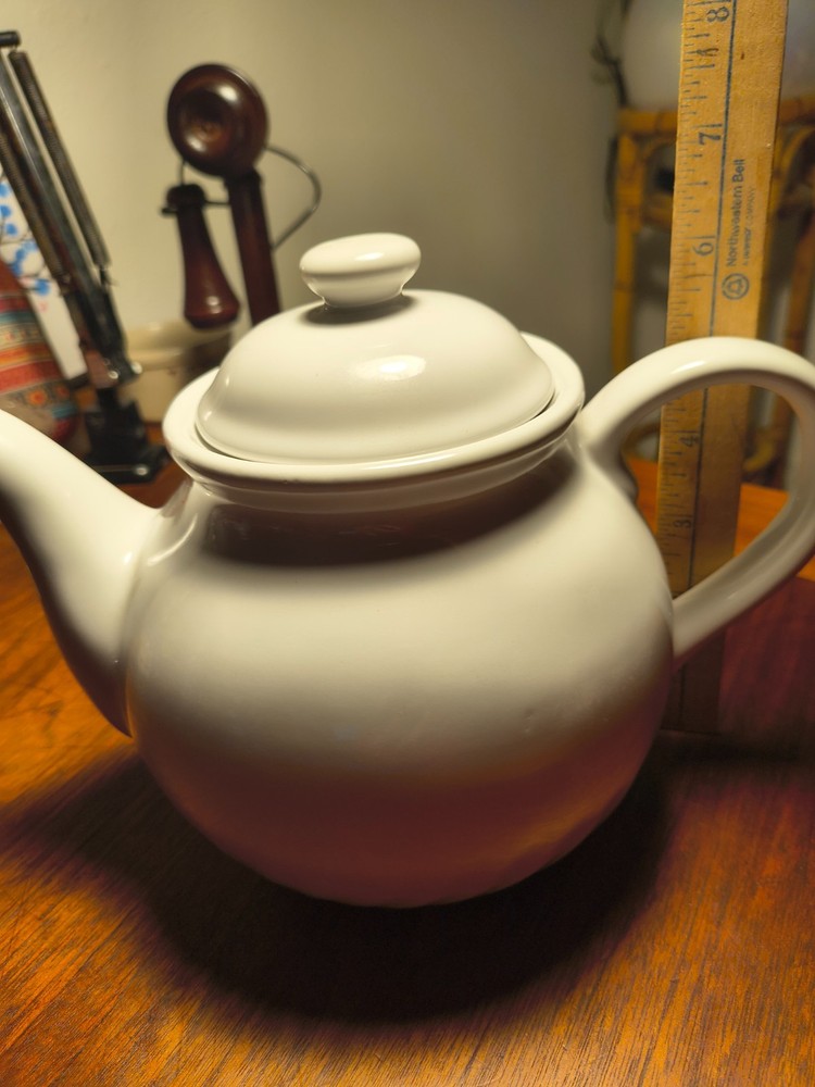 Corelle Coordinates Stoneware Teapot White Enhancement Pattern 1995- 2015