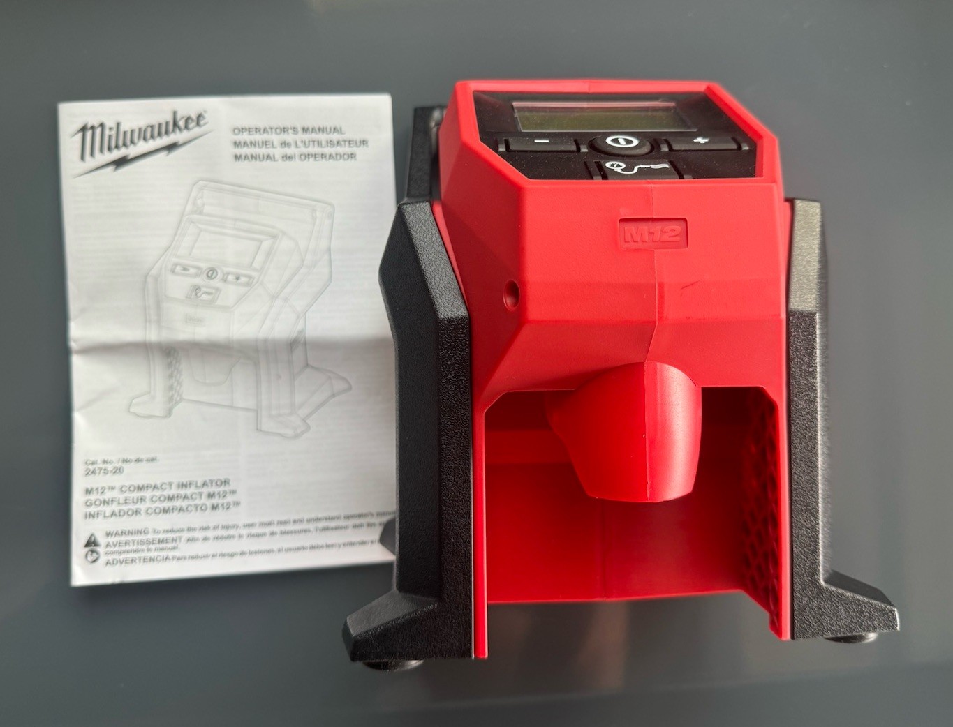 Milwaukee M12 12-Volt Lithium-Ion Cordless Portable Inflator 2475-20 (Tool Only)