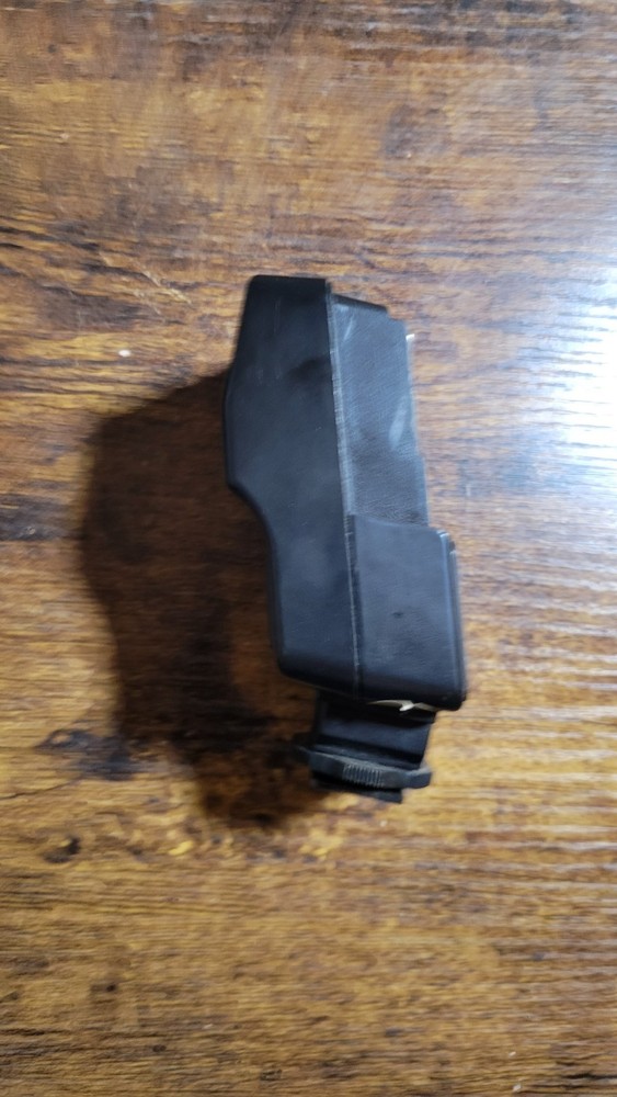 Focal DA-2000 Multi-Dedicated Flash Canon Minolta Nikon Ricoh missing back cover