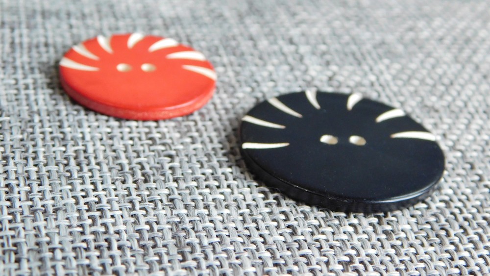 Antique Vtg Button Celluloid #434-D