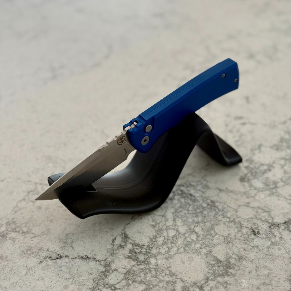 3D Printed Wave Knife Stand - EDC Knife Display Holder - Black PLA