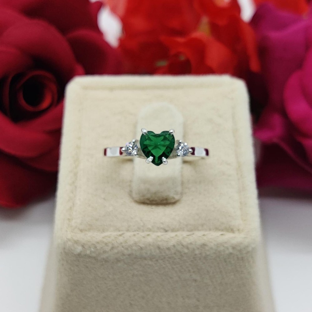 Emerald Heart & CZ Ring , 925 Silver Ring , Green Gemstone Ring , Elegant Ring