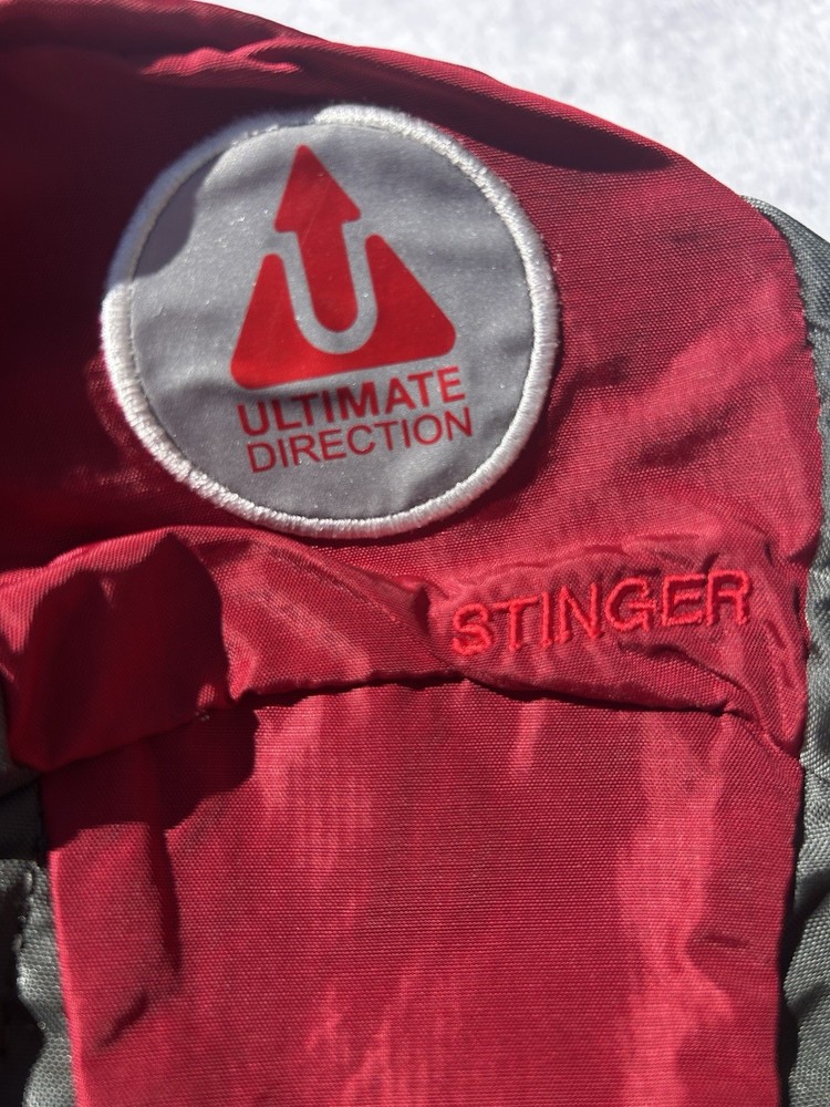Ultimate Direction Stinger 3L Hydration Pack & Bladder