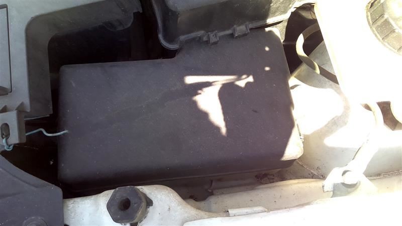 Fuse Box Engine Fits 06-07 MAZDA 5 103664542