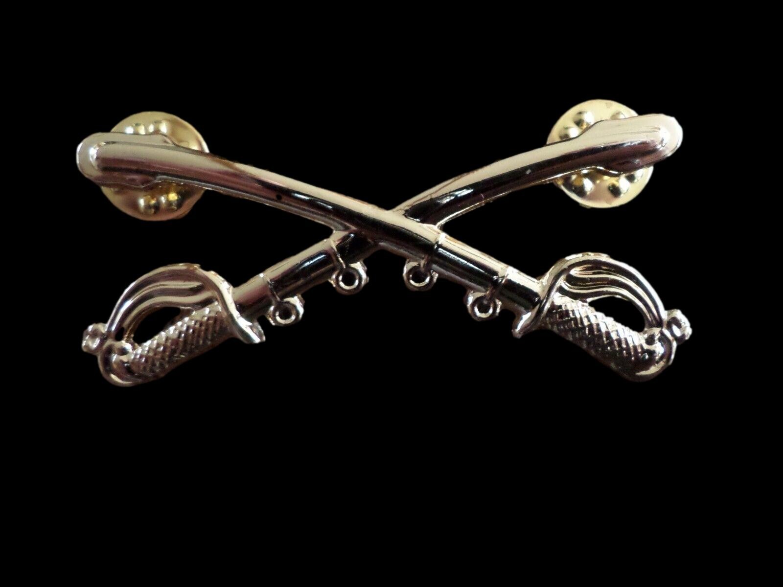 U.S MILITARY CAVALRY METAL HAT BADGE PIN CROSSED SABERS SWORDS LARGE PIN 2 1/4