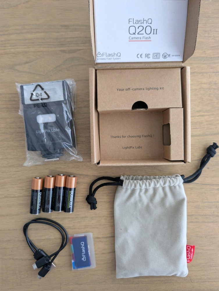 LightPix Labs FlashQ Q20II Wireless Off-Camera Flash