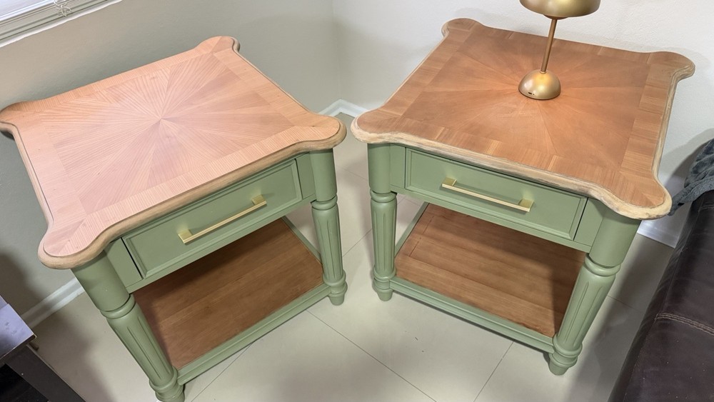 Adorable Nightstand/End Table