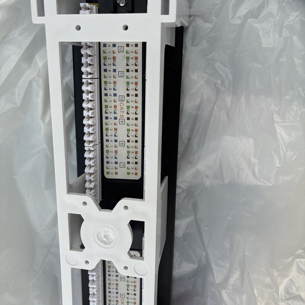 NEW CAT5e 12 Port Patch Panel RJ45 110 Network Mini Surface Wall Mount Bracket