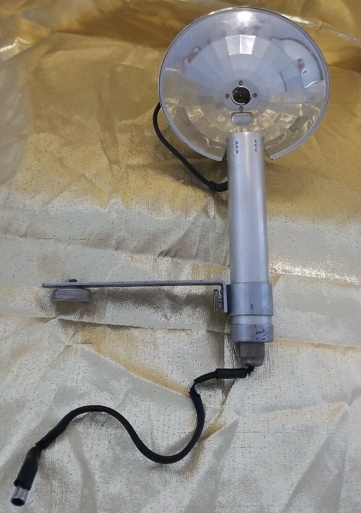 Vntg Menelsohn Speedgun Co. Camera Flash