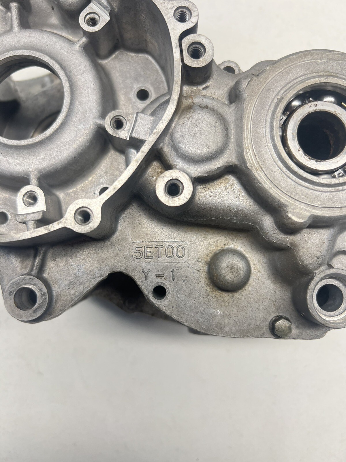 1999 Yamaha YZ125 Engine Cases Set Left Right Bottom End !BROKEN STUD!