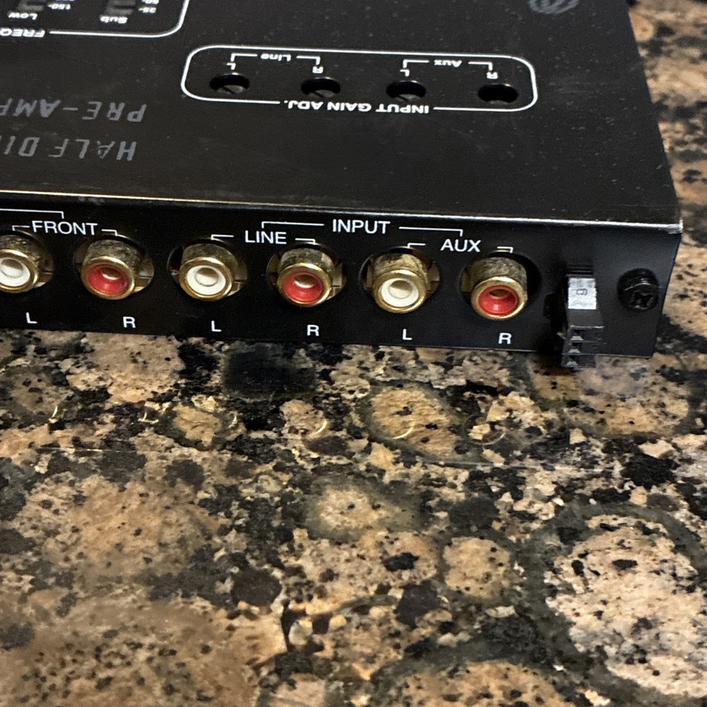 Lanzar Vibe VBE420P Half Din Band Rotary Control Pre-Amp Parametric Equalizer