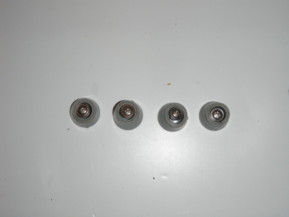Oster Sunbeam Bread Machine Feet 5840 (BMPF)