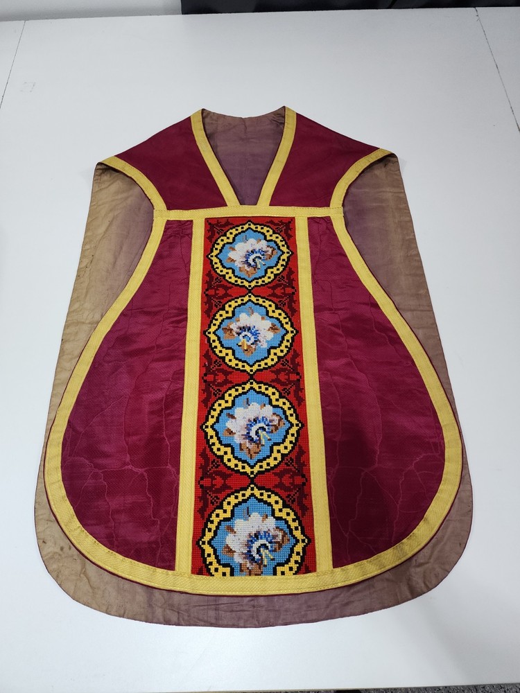Antique Fiddleback Chasuble