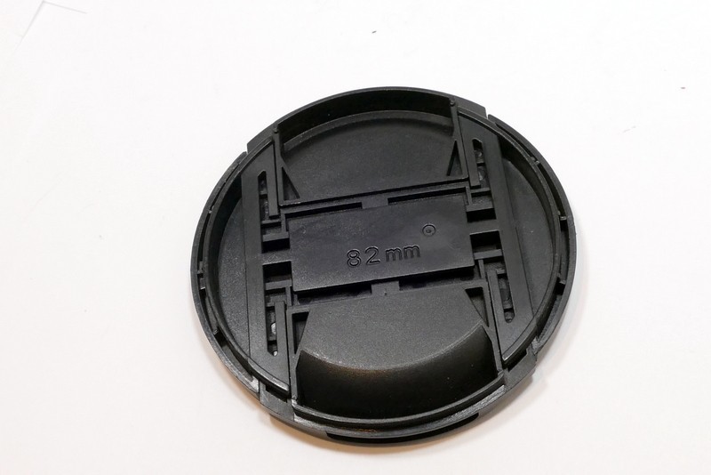 82mm Front Lens cap , snap on type