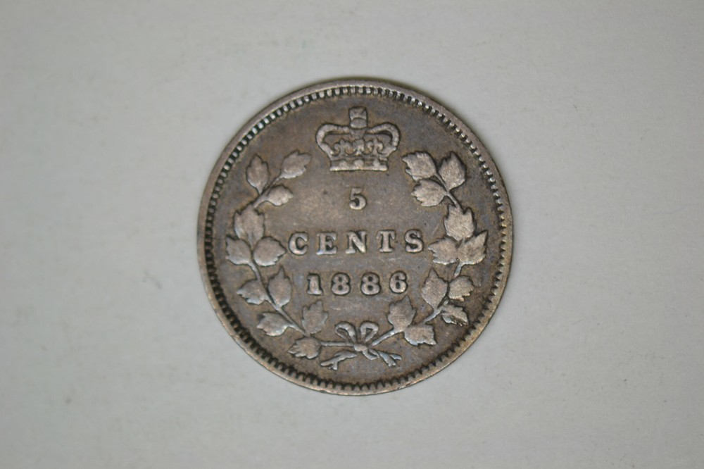 Canada: 1886 5 Cents- Nice original Extremely Fine