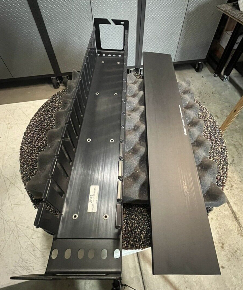 (1) PANDUIT WMPHF2 Cable Management System Black Metal.