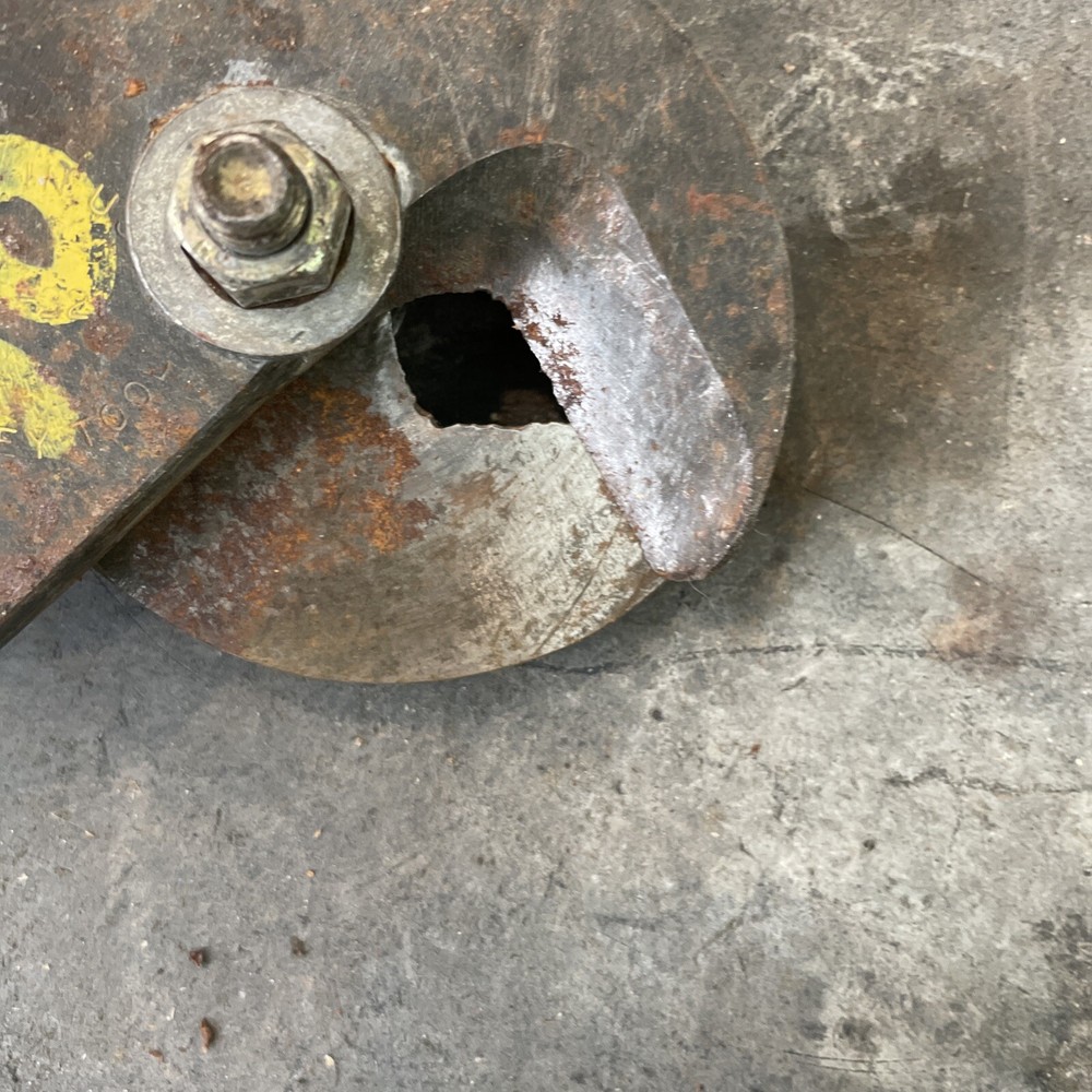 ENSELY 32" HEAVY DUTY CABLE CUTTER