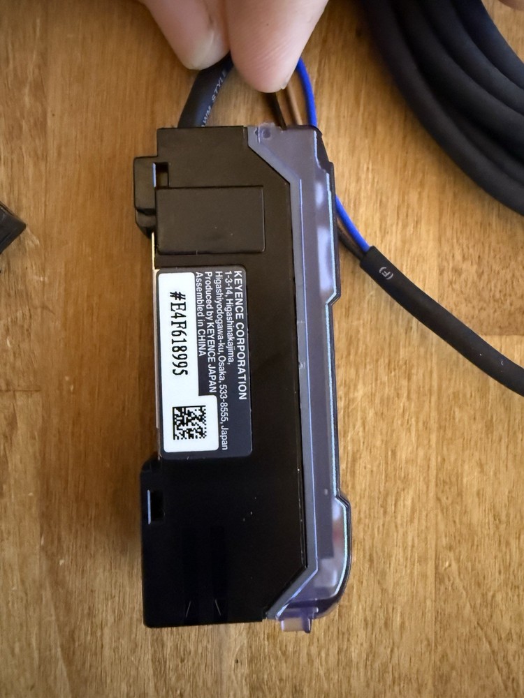 Keyence FS-V21RP Fiber Amplifier