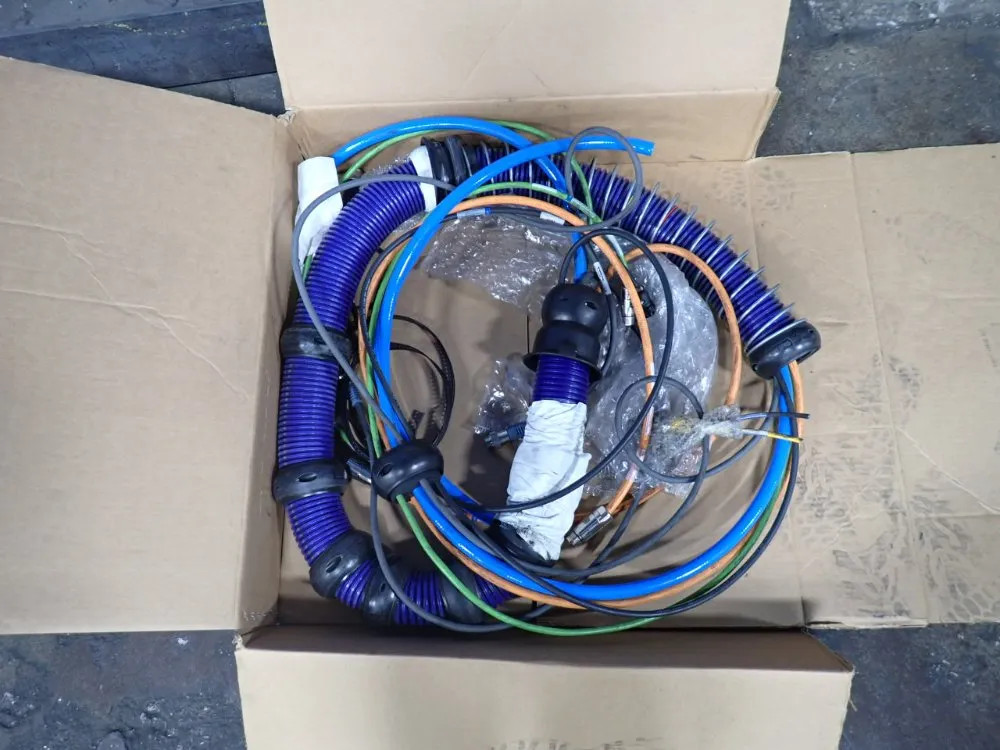 BIZLINK CORRUGATED UMBILICAL 04200565110