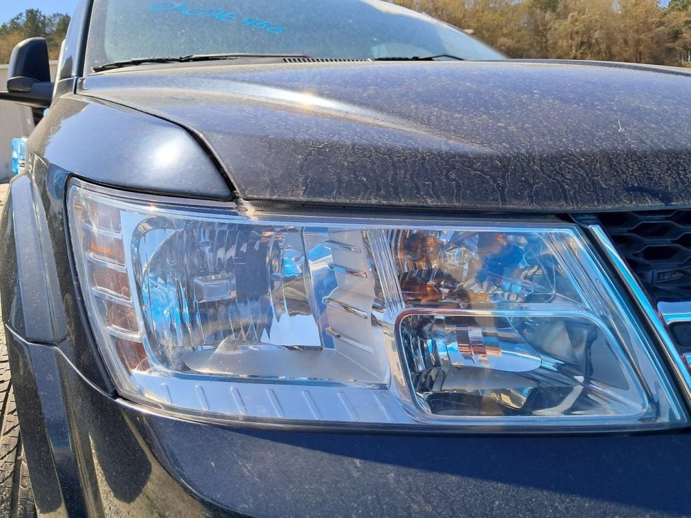 JOURNEY 2014 Glove Box 5022097