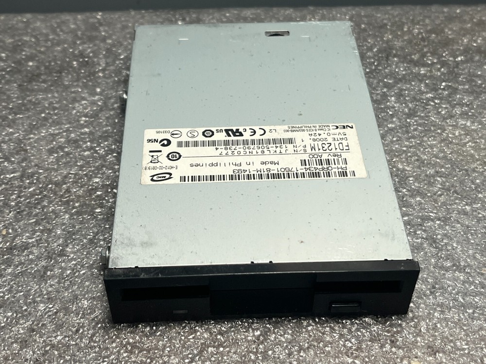 INTERNAL FLOPPY DISK DRIVE IDE FD1231M NO BEZEL 1.44MB