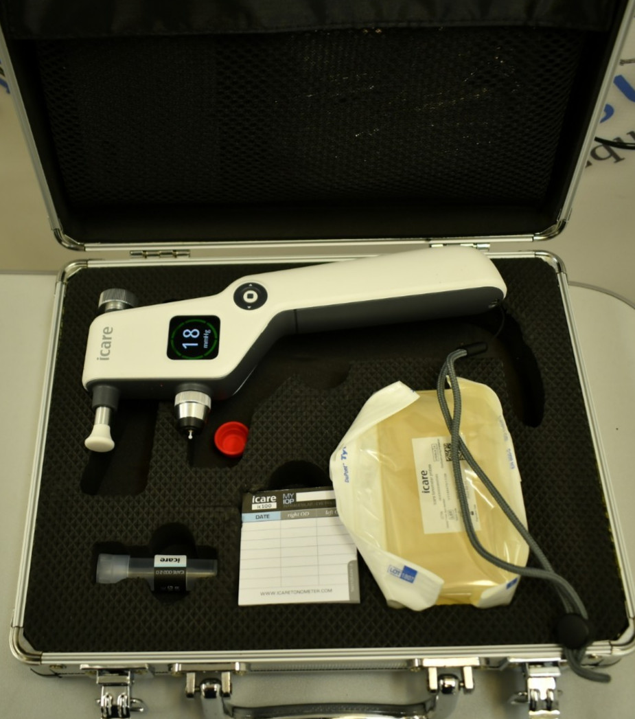 iCare IC100 Handheld Tonometer mint condition