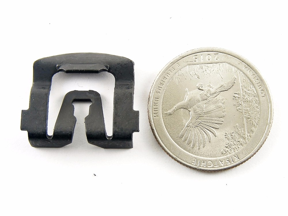 Mazda Windshield & Rear Window Trim Molding Clips- 20 clips- #026