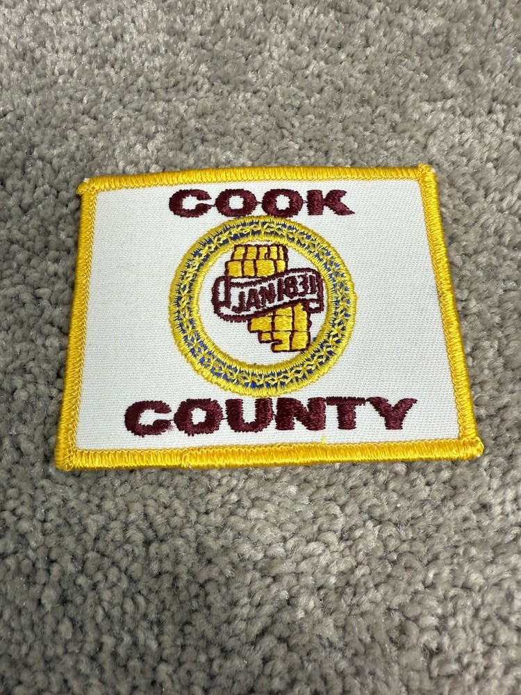 IL- Cook County Illinois Flag Style Patch **Older Version**